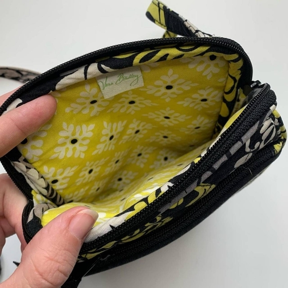 ๐VINTAGE๐ VERA BRADLEY Mini Hipster in Baroque Pattern - Picture 16 of 17